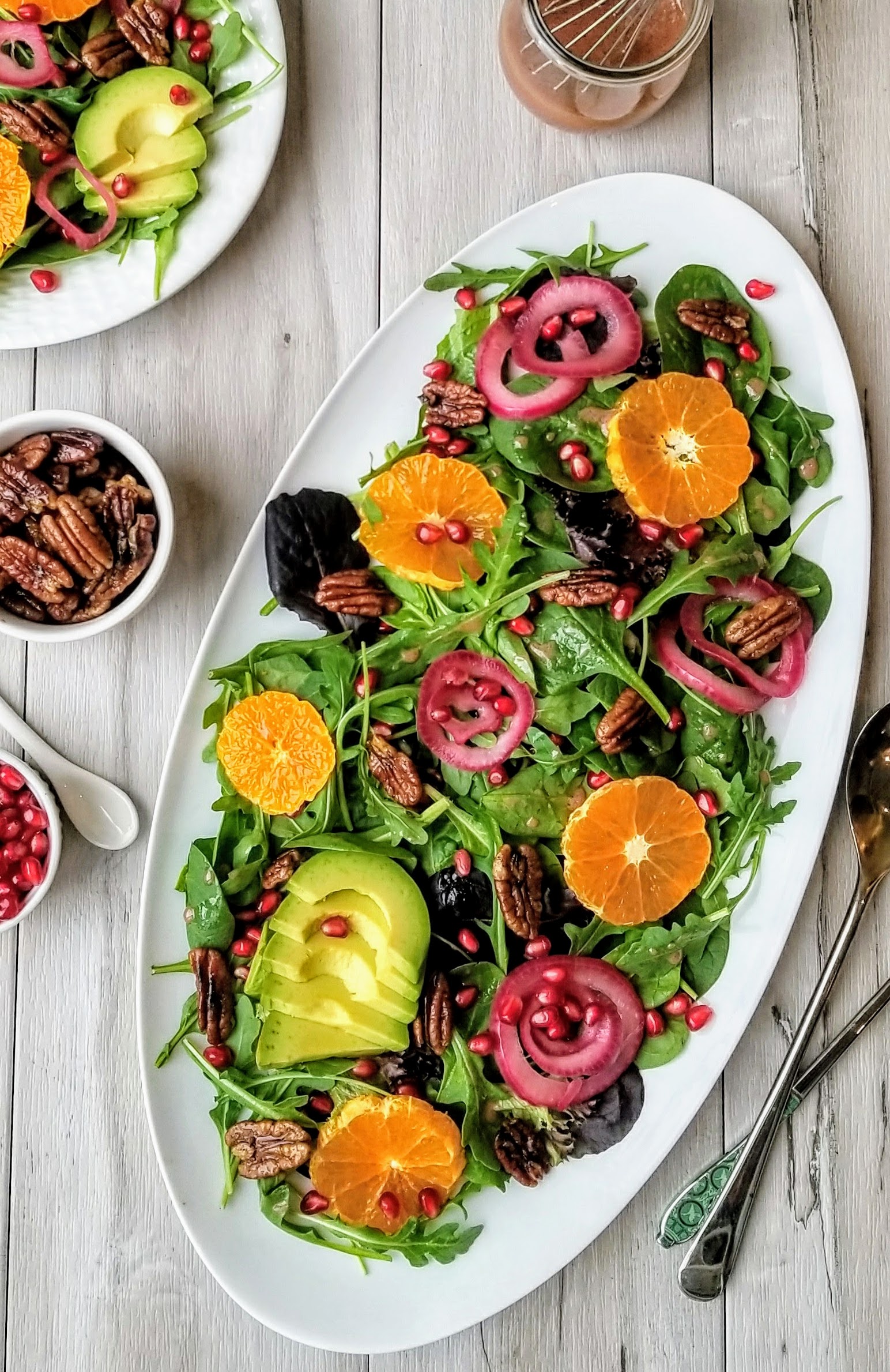 Christmas Morning Salad with Pomegranate Vinaigrette – Paleo Perspective
