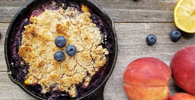 Paleo Blueberry and Peach Crumble (gluten free, refined sugar free)